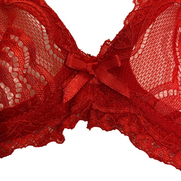 Lace Lingerie Bra/Bralettes Red & Nude Size Small - Picture 3 of 11